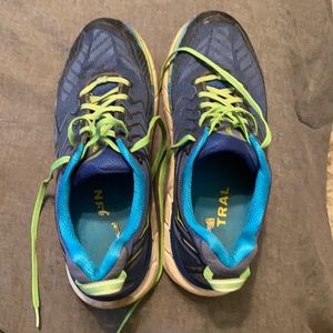 Hoka Clifton 4